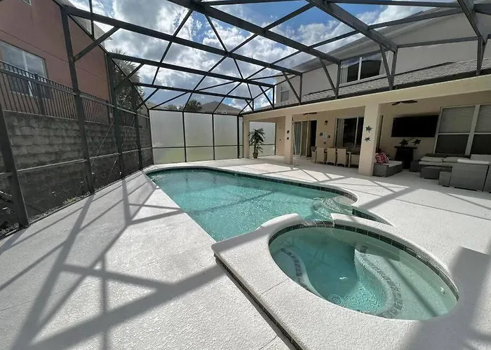 Emerald Island Private Pool Home Near Disney
